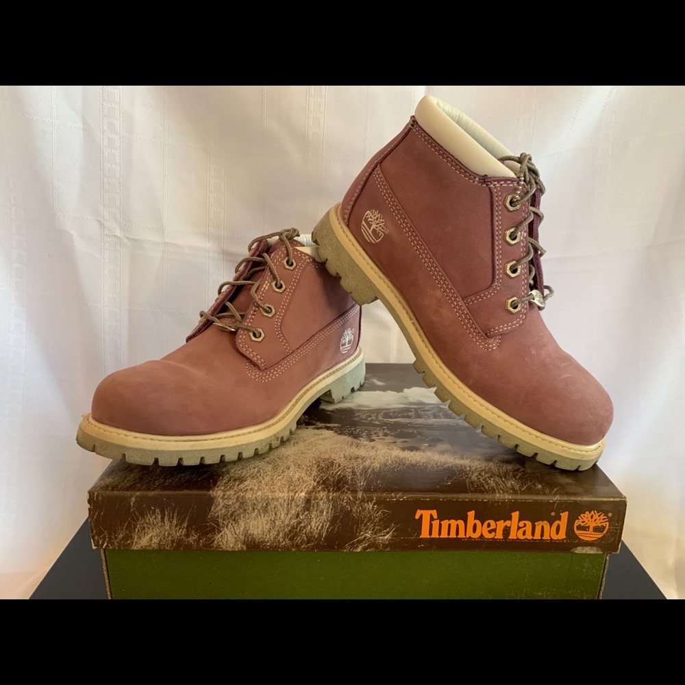 Timberland Women’s Boot | Size 6.5 | Light Purple/Taupe